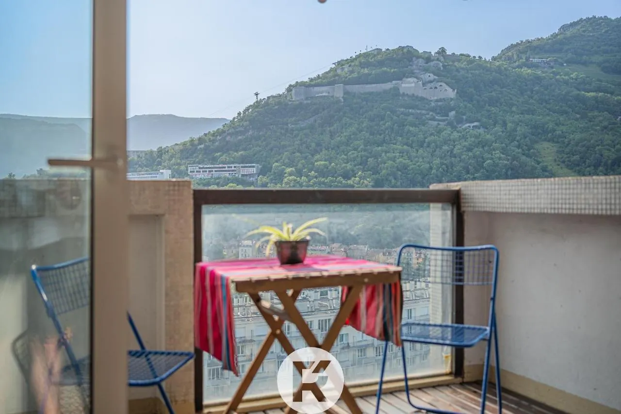 R'Apparts T2 17Th Heaven Grenoble France